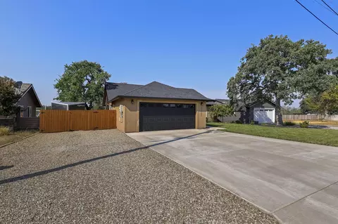 19385 Bonanza King Dr, Cottonwood, CA 96022