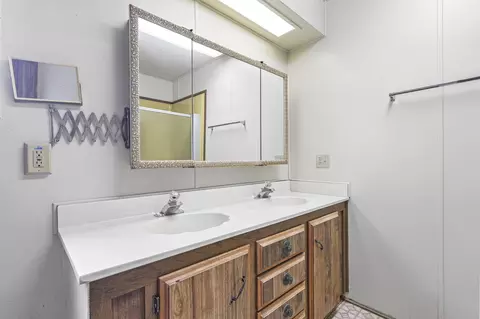 Undisclosed, Redding, CA 96003 photo 23