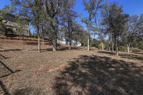 715 Bodenhamer Blvd, Redding, CA 96003 photo 37