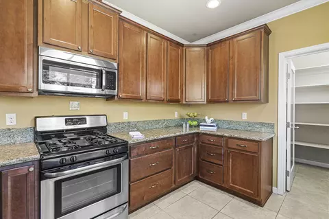 715 Bodenhamer Blvd, Redding, CA 96003 photo 11