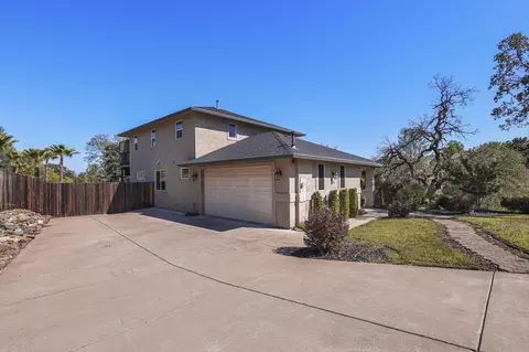 715 Bodenhamer Blvd, Redding, CA 96003 photo 2