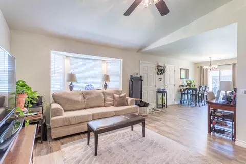 808 Springer Dr, Redding, CA 96003 photo 13