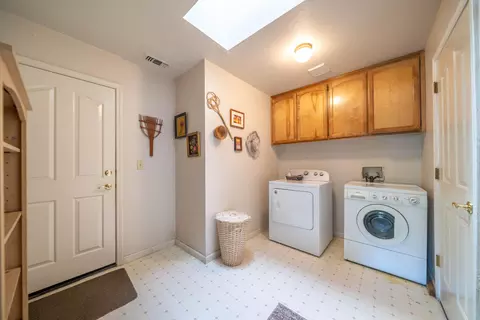 11537 Wales Ct, Redding, CA 96003 photo 29