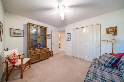 11537 Wales Ct, Redding, CA 96003 photo 24