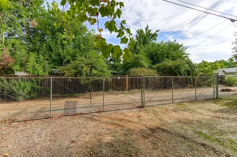 750 Locust St, Redding, CA 96001 photo 29