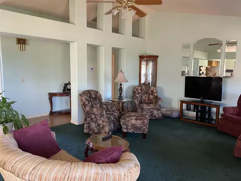 323 River Park Dr, Redding, CA 96003 photo 6