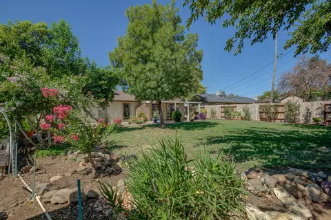 3305 Adams Ln, Redding, CA 96002 photo 27