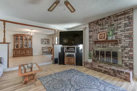 3305 Adams Ln, Redding, CA 96002 photo 10