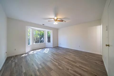1071 Camelot Ct, Redding, CA 96003 photo 10