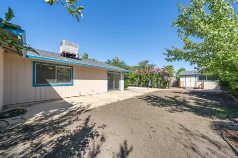 1071 Camelot Ct, Redding, CA 96003 photo 20