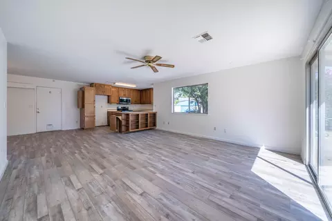 1071 Camelot Ct, Redding, CA 96003 photo 6