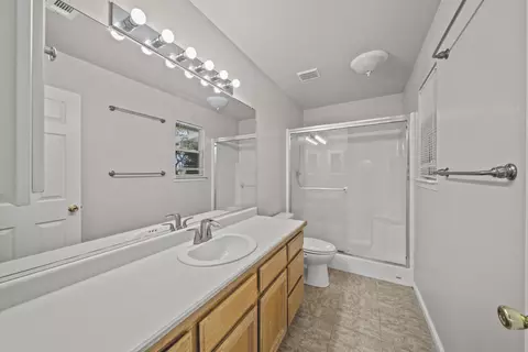 4464 Rose Terrace Dr, Redding, CA 96001 photo 7