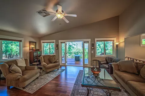 4860 Lewiston Rd, Lewiston, CA 96052 photo 8