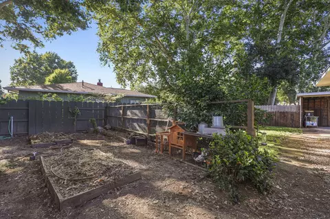 3372 Riverside Dr, Anderson, CA 96007 photo 25