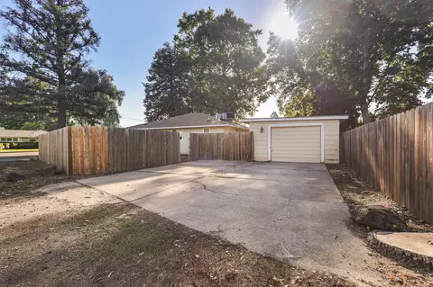 3372 Riverside Dr, Anderson, CA 96007 photo 29