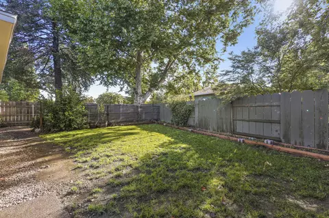 3372 Riverside Dr, Anderson, CA 96007 photo 24