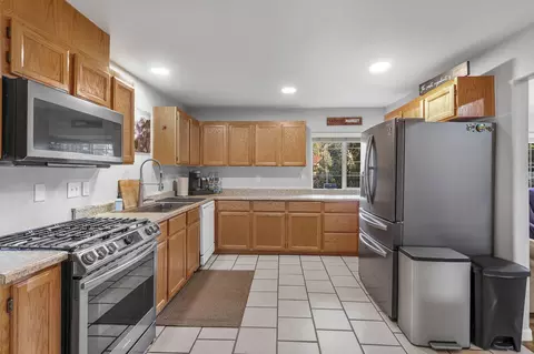 3372 Riverside Dr, Anderson, CA 96007 photo 7