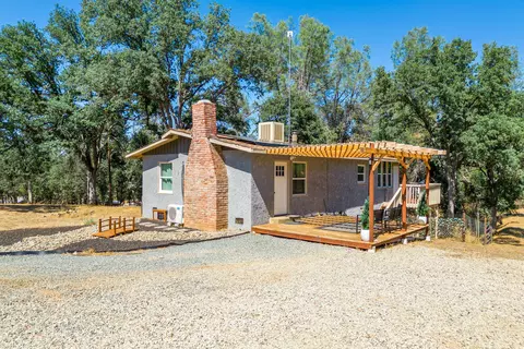 18460 Benson Rd, Cottonwood, CA 96022