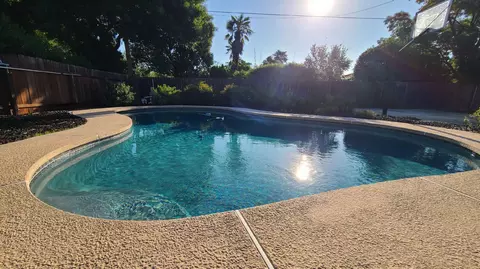 6677 Ferndale Dr, Redding, CA 96001