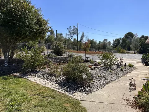 12124 Intermountain Rd, Redding, CA 96003 photo 38