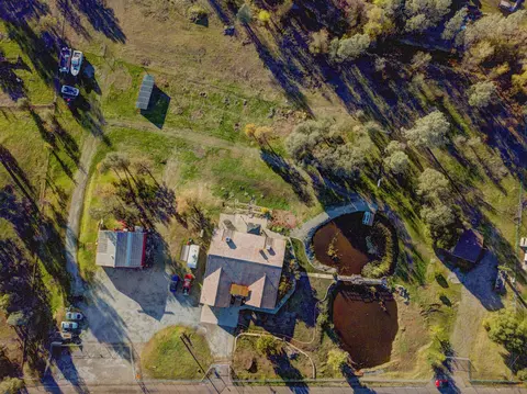 12124 Intermountain Rd, Redding, CA 96003 photo 43