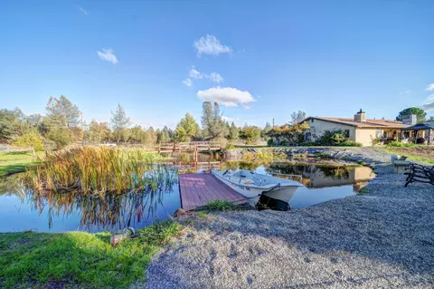 12124 Intermountain Rd, Redding, CA 96003 photo 4