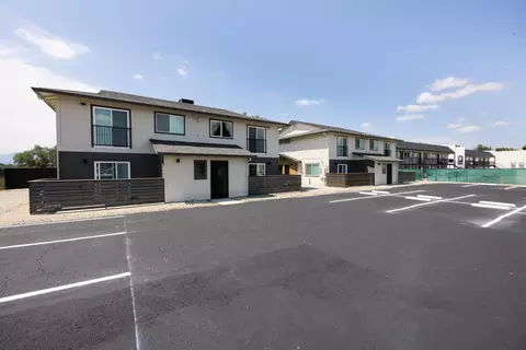 150 170 Masonic Ave, Redding, CA 96003