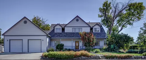 405 Chestnut Ave, Red Bluff, CA 96080