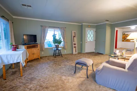 1167 Redwood Blvd, Redding, CA 96003 photo 4