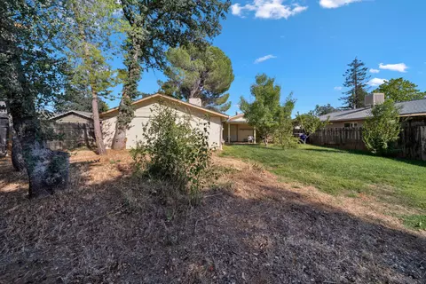 2660 Rainbow Ln, Redding, CA 96002 photo 24