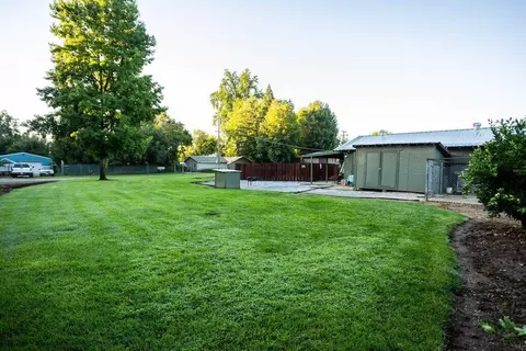 5591 Pleasant View Dr, Anderson, CA 96007 photo 19