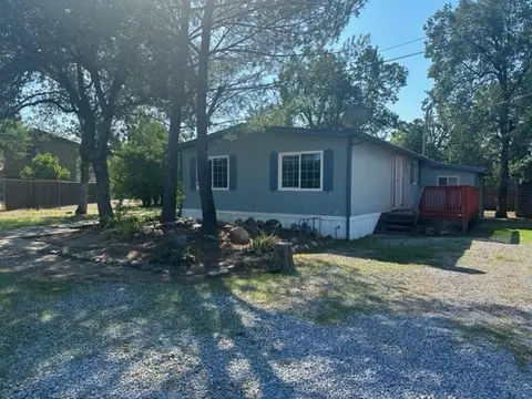 3405 Oasis Rd, Redding, CA 96003