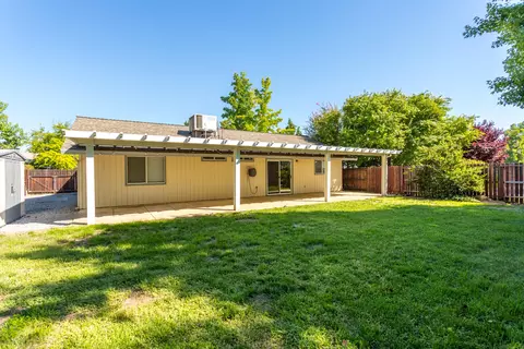 1652 Imperial Dr, Redding, CA 96003 photo 25