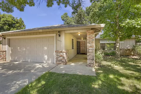 1997 Timbercreek Ct, Redding, CA 96002 photo 2