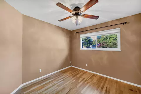 6471 Elmira Dr, Redding, CA 96001 photo 10
