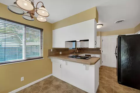 6471 Elmira Dr, Redding, CA 96001 photo 6