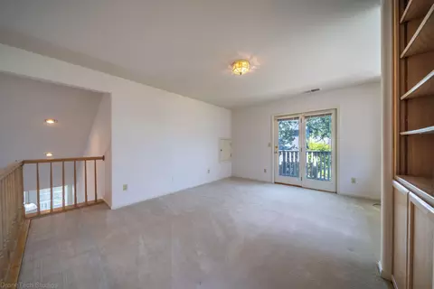 1672 Saint Andrews, Redding, CA 96003 photo 12