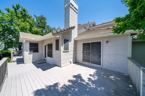 1672 Saint Andrews, Redding, CA 96003 photo 24