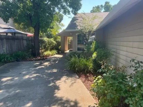 4451 Lynbrook Loop, Redding, CA 96003 photo 6