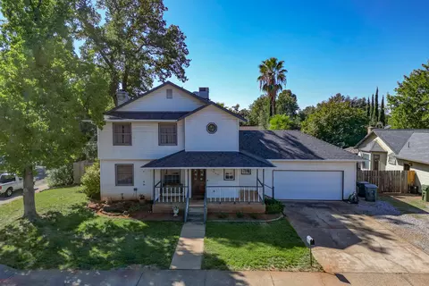 Exterior - 1969 Cirrus St, Redding, CA 96002 photo 14 of 14