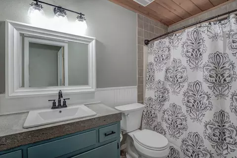 2242 Jessica Way, Redding, CA 96002 photo 45