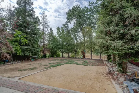 2242 Jessica Way, Redding, CA 96002 photo 52