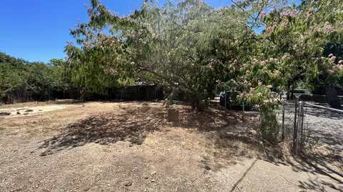571 Saint Marks St, Redding, CA 96003 photo 6