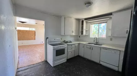 571 Saint Marks St, Redding, CA 96003 photo 18