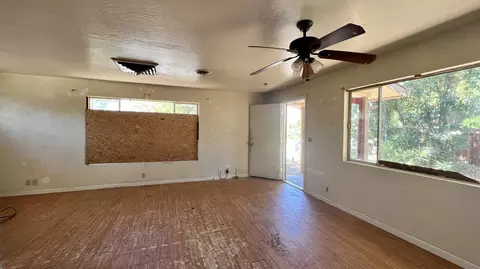 571 Saint Marks St, Redding, CA 96003 photo 15