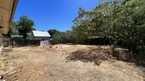 571 Saint Marks St, Redding, CA 96003 photo 7