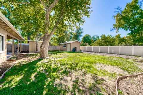 2758 Yana Ave, Redding, CA 96002 photo 31