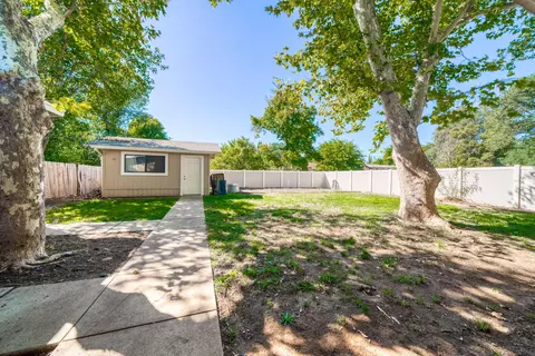 2758 Yana Ave, Redding, CA 96002 photo 27