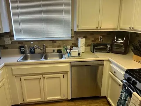 2894 Shotwick Trl, Redding, CA 96002 photo 12
