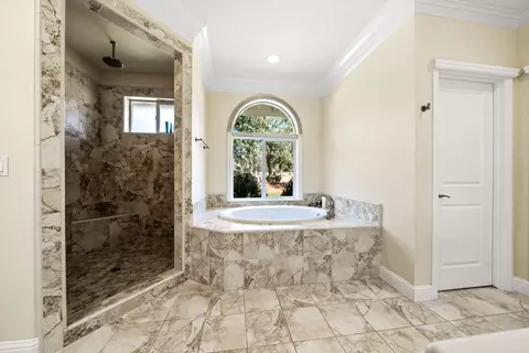 21300 Ramblewood Ln, Redding, CA 96002 photo 12